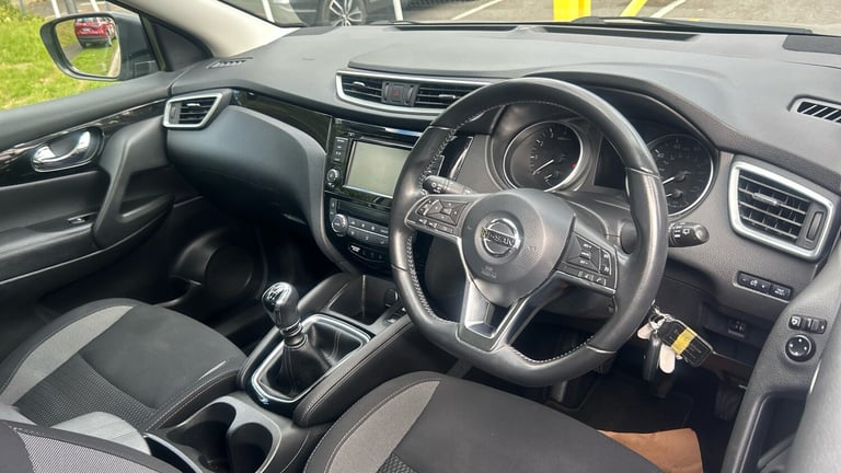2019 Nissan Qashqai 1.3 DiG-T Acenta Premium 5dr Petrol Hatchback Hatchback Petrol Manual