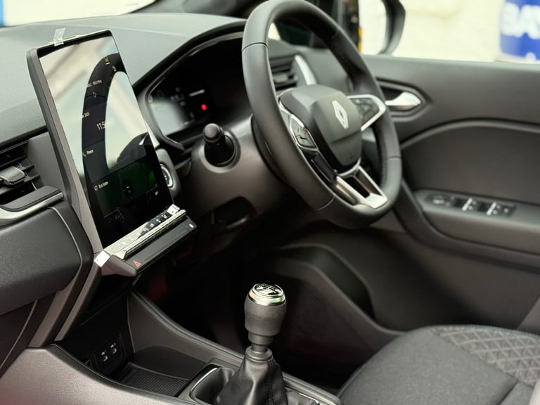 2025 Renault Captur 1.0 TCE 90 Evolution 5dr, UNDER 10 MILES, SEPTEMBER 2028 RENAULT WARRANTY,  H...
