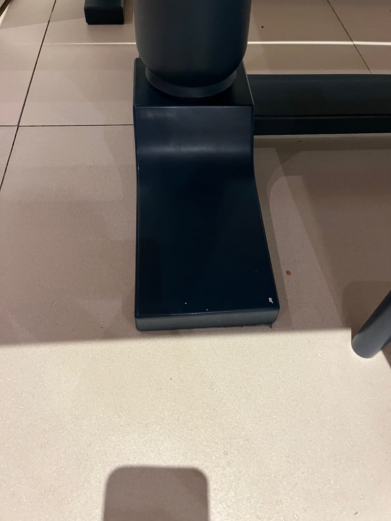 heals dining table, chairs, bench 