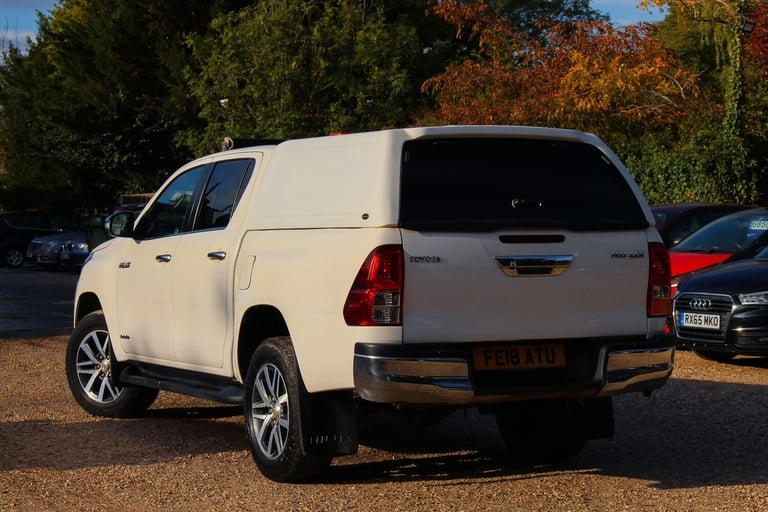 2018 Toyota Hilux 2.4 D-4D Invincible 4WD Euro 6 (s/s) 4dr (TSS, 3.5t) PICK UP Diesel Manual