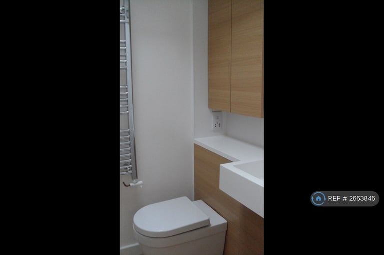 1 bedroom in Silk Mills Road, Taunton, TA1 (#2663846)