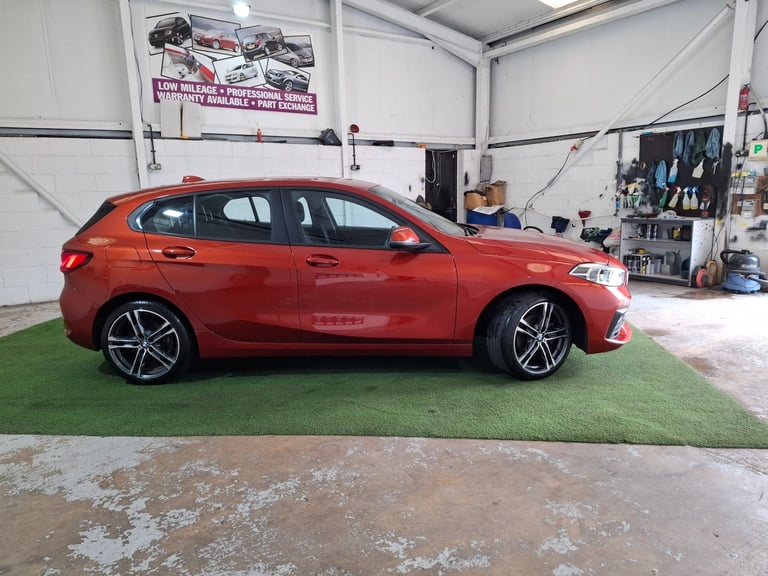 2022 BMW 1 Series 118i [136] SE 5dr [Live Cockpit Professional] HATCHBACK Petrol Manual