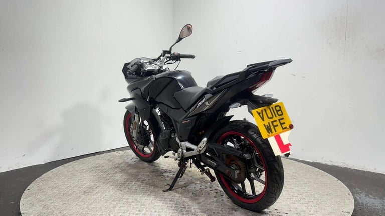 Lexmoto ZSX 125 Naked Petrol Manual Euro 4 (10 ps)