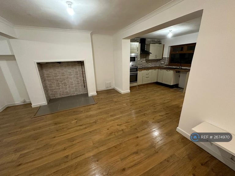 3 bedroom house in Hillrise, Abersychan, Pontypool, NP4 (3 bed) (#2674970)