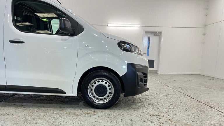  Citroen Dispatch 1000 1.5 BlueHDi 100 Van Enterprise Pro Van Diesel Manual