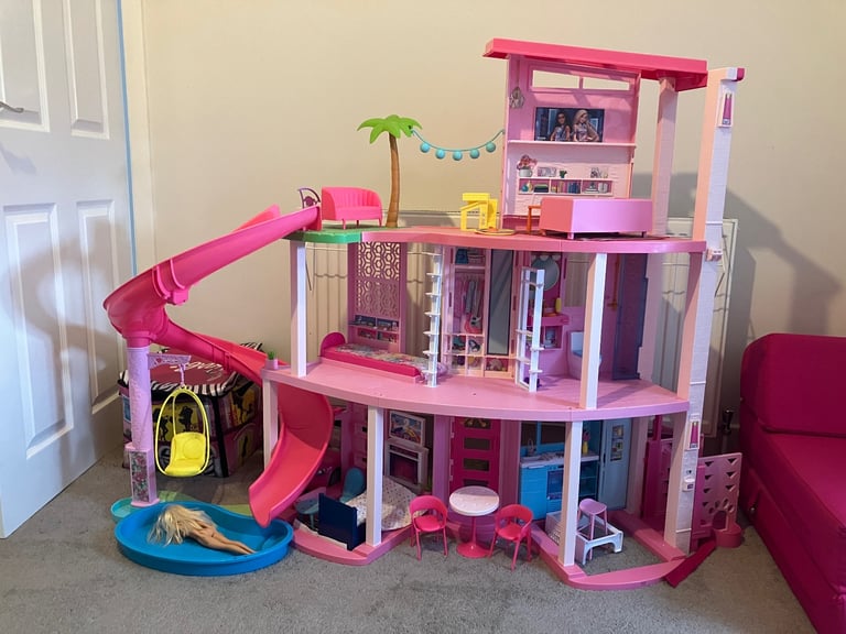 image for BARBIE DREAMHOUSE