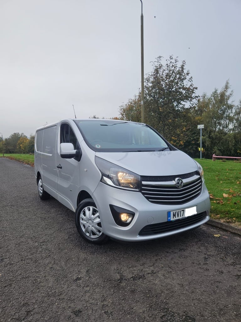17/ reg Vauxhall vivaro cdti sportive ulez compliant sim transit trafic primastar boxer relay