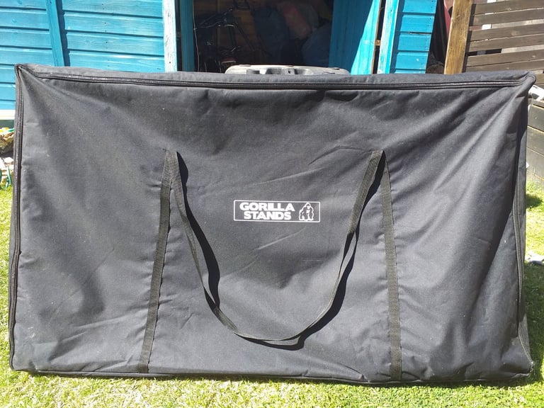 Gorilla DJ Screen with Carry Bag