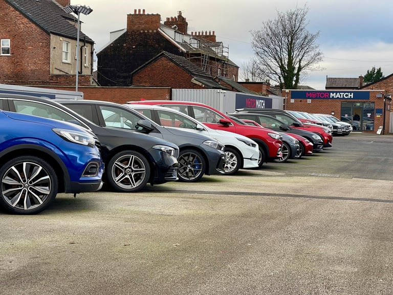 2022 Nissan Qashqai 1.3 DIG-T MHEV N-Connecta XTRON Euro 6 (s/s) 5dr SUV PETROL Automatic