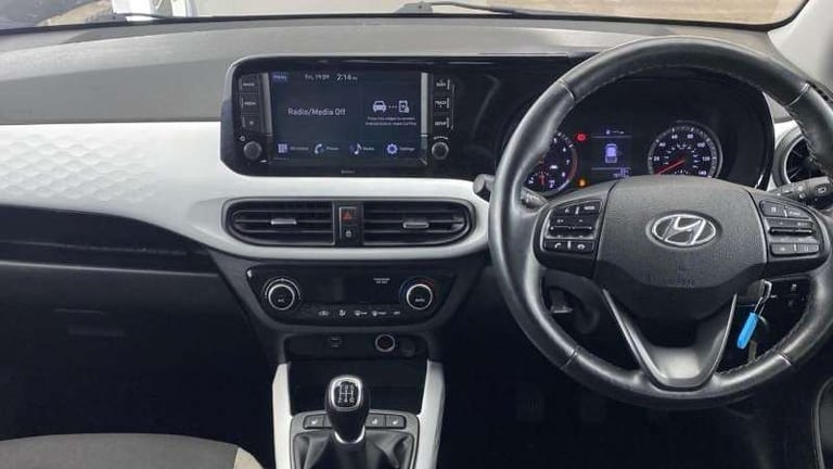  Hyundai i10 1.0 MPi Premium 5dr Hatchback Petrol Manual