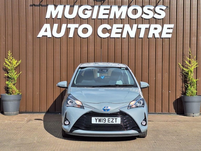 TOYOTA YARIS 1.5 VVT-h Icon Tech 2019