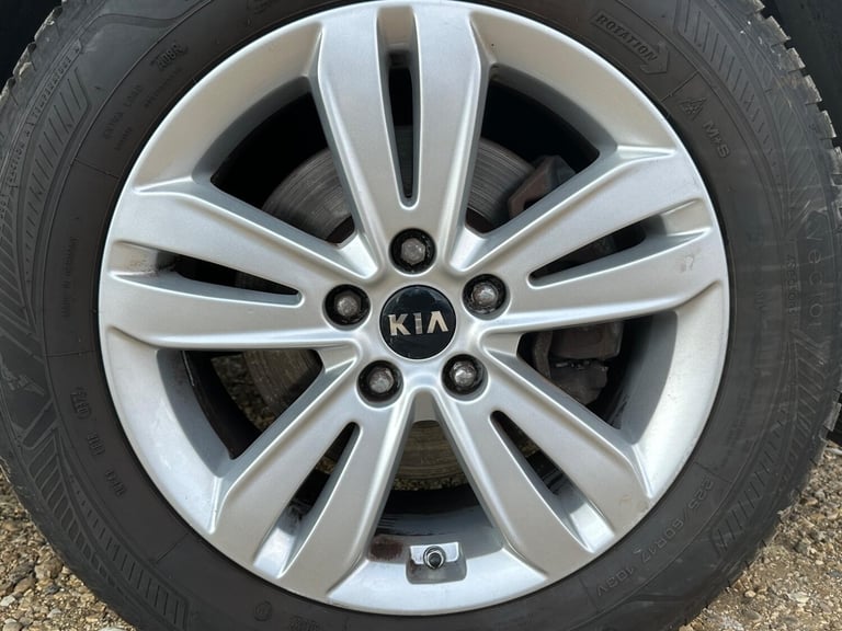 2017 Kia Sportage 1.7 CRDi 2 Euro 6 (s/s) 5dr ESTATE Diesel Manual
