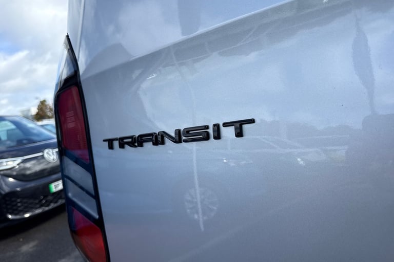 2024 Ford Transit Custom 2.0 EcoBlue 170ps H1 Van Limited Auto-Tailgate-NAV Van DIESEL Automatic