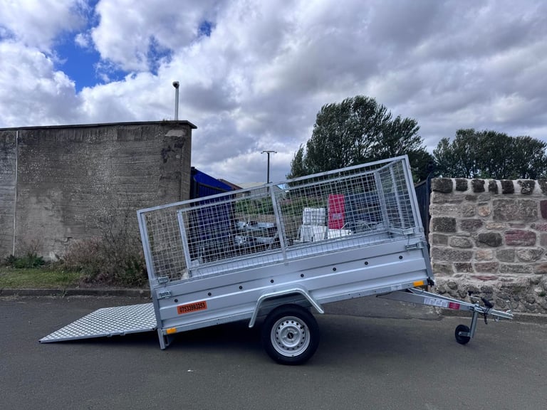 Brand New 7,7ft x 4,2ft Single Axle Trailer With 80CM Mesh And Ramp 750KG