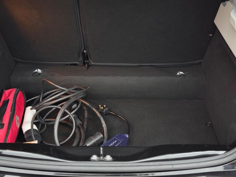 2020 Renault Zoe Hatchback (2019 - ) Hatchback Electric Automatic