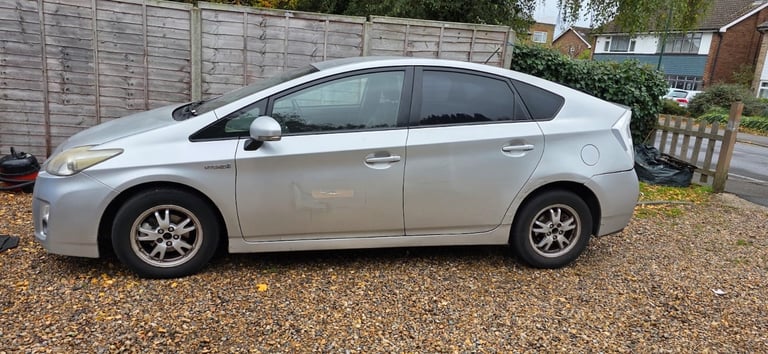 2010 Toyota Prius 1.8 VVT-h T3 Hatchback 5dr Petrol Hybrid CVT Euro 5 (s/s)