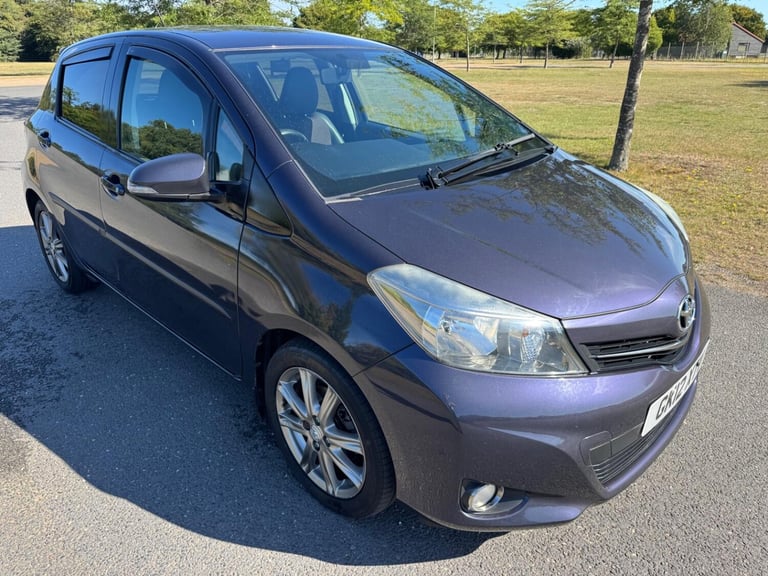 TOYOTA YARIS 1.3 Dual VVT-i SR 2012