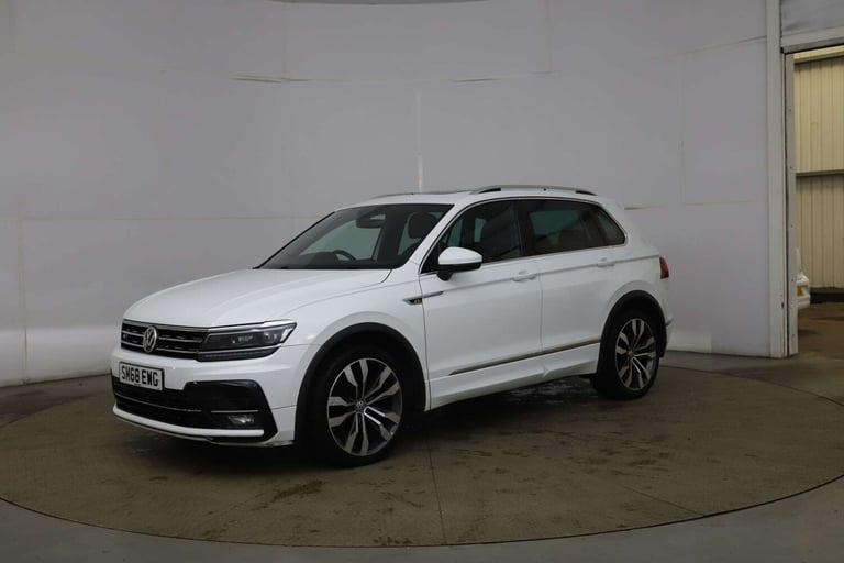 image for 2018 Volkswagen Tiguan 2.0 TDi 150 4Motion R-Line 5dr DSG ESTATE DIESEL Automatic
