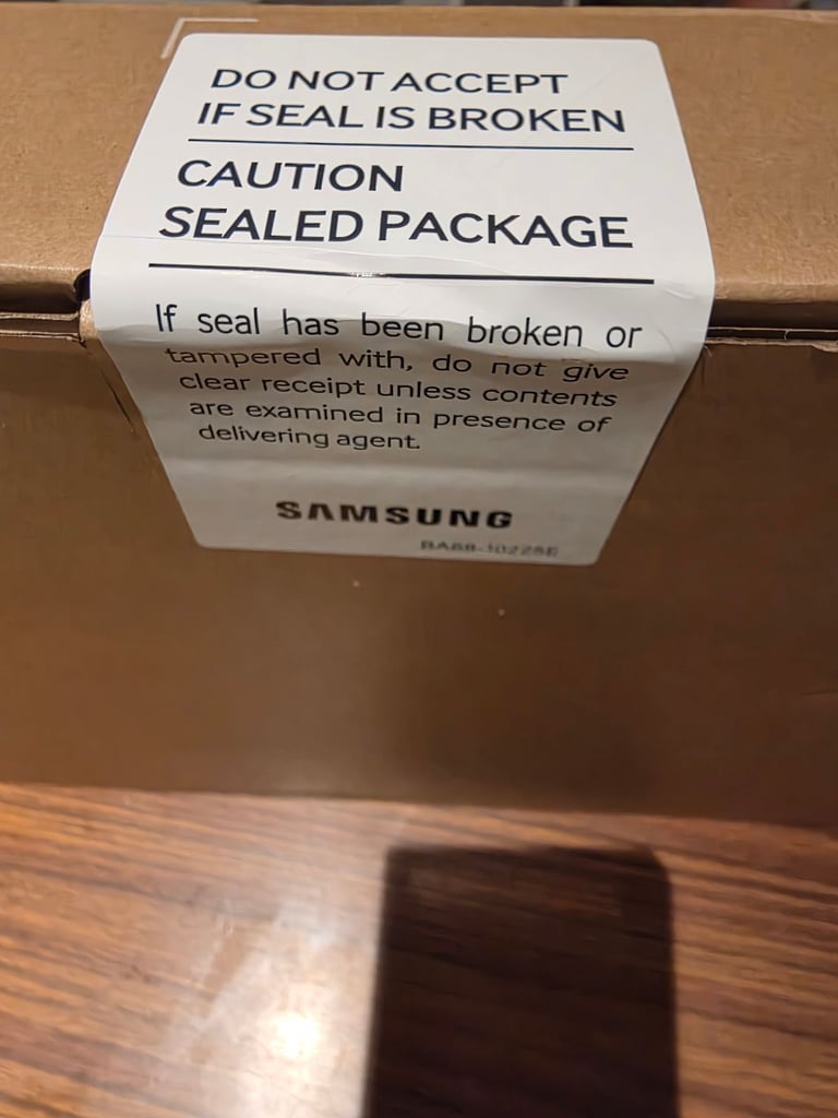 Galaxy Chromebook Go sealed