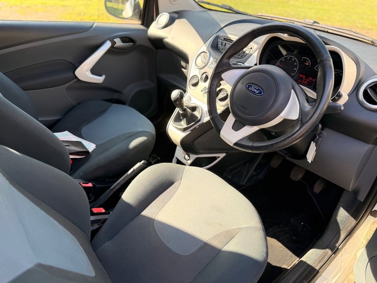2014 FORD KA ZETEC - £35 ANNUAL ROAD TAX