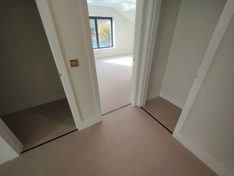 We do All type of flooring carpeting,laminate flooring etc.carpet installer/ technician.