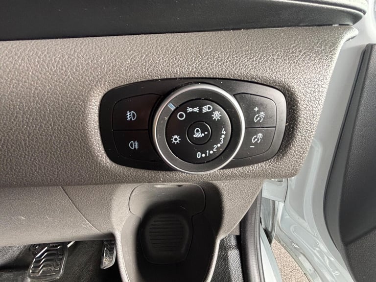 2022 Ford Transit Custom 2.0 300 EcoBlue Limited Auto L1 H1 Euro 6 (s/s) 5dr PANEL VAN Diesel Aut...