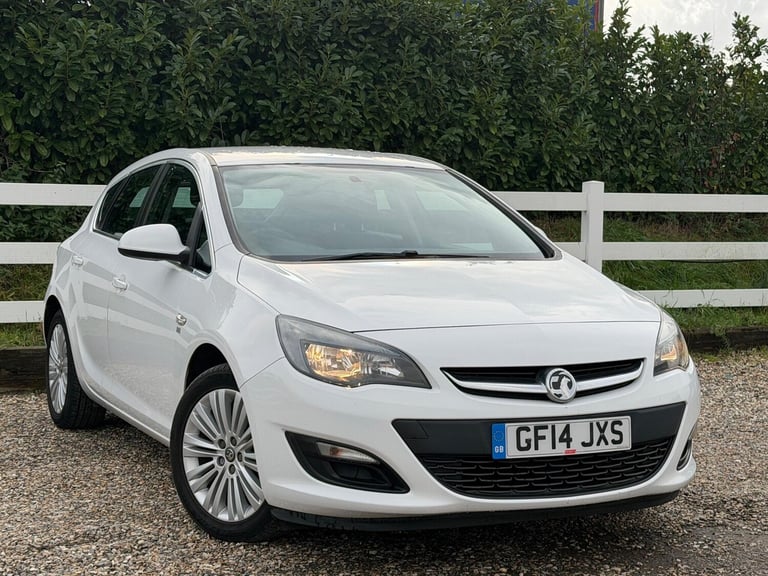image for 2014 Vauxhall Astra 1.6 16v Excite Euro 5 5dr HATCHBACK Petrol Manual