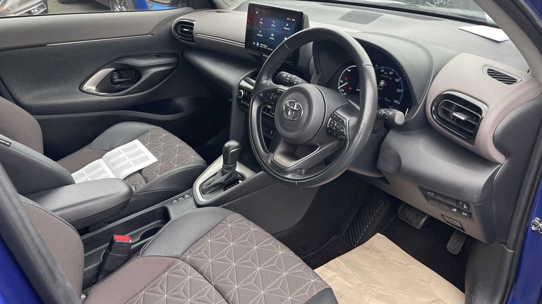 2022 Toyota Yaris Cross 1.5 Hybrid Excel 5dr CVT Estate Hybrid Ele Automatic