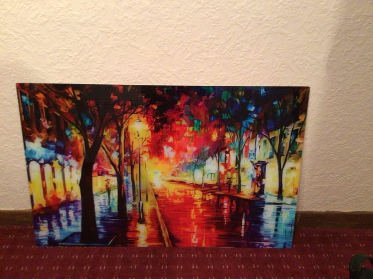 Stunning glass picture
