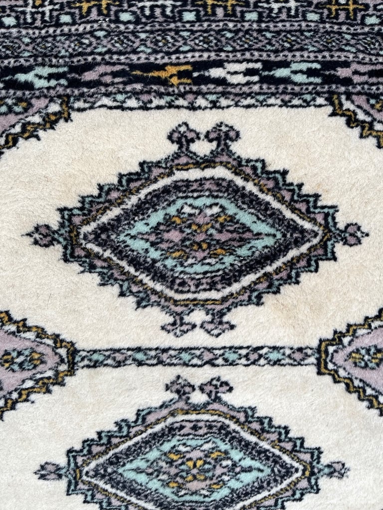 Pakistani Bokhara rug