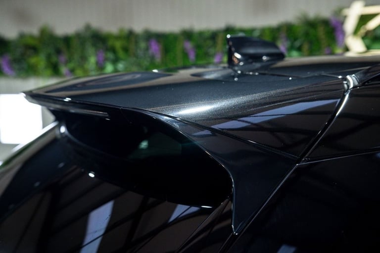 2019 Land Rover Range Rover Velar 3.0 D300 R-Dynamic HSE SUV 5dr Diesel Auto 4WD Euro 6 (s/s) (30...