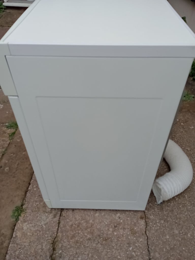 White Knight dual heat reversing tumble dryer 