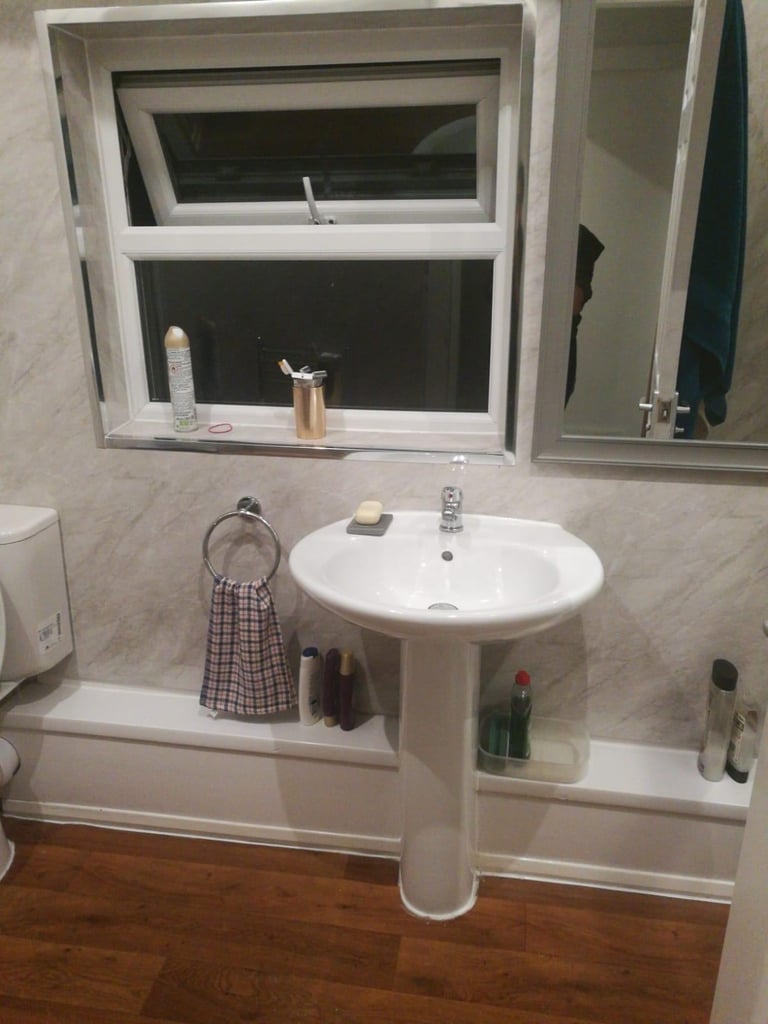 Spacious & Cosy Double Room for Rent – L13 3AP