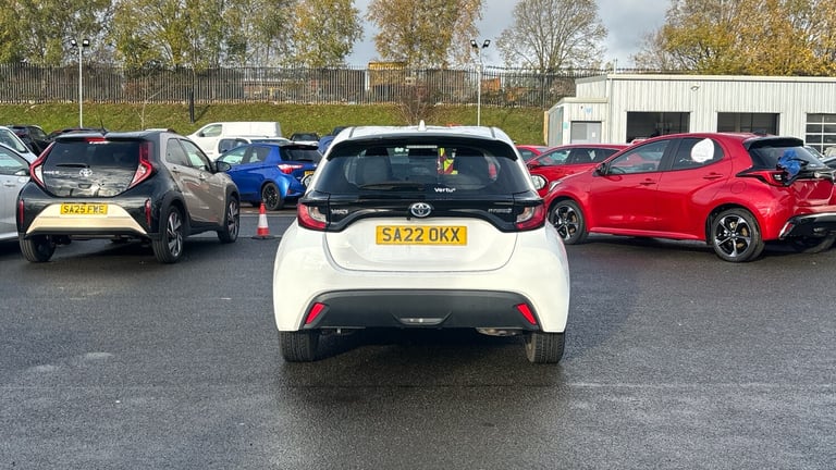 2022 Toyota Yaris 1.5 Hybrid Icon 5dr CVT Hybrid Hatchback Hatchback Hybrid Automatic