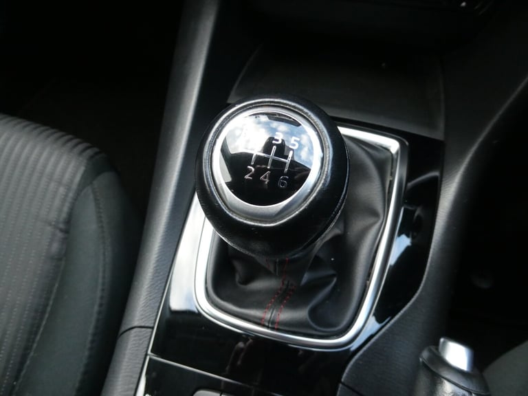 2.2d Sport Nav 5dr *1 OWNER +9 SERVICES +LOW MILES +£20 TAX +ULEZ *