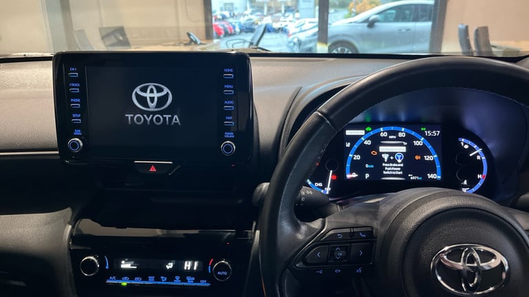2022 Toyota Yaris Cross 1.5 Hybrid Design 5dr CVT Hybrid Estate Estate Hybrid Automatic