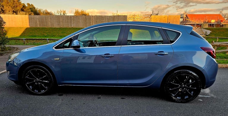 Vauxhall Astra Elite Automatic 