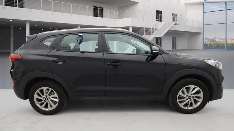 2018 Hyundai TUCSON 1.6 GDi Blue Drive SE Nav SUV 5dr Petrol Manual Euro 6 (s/s) (132 ps) ESTATE ...