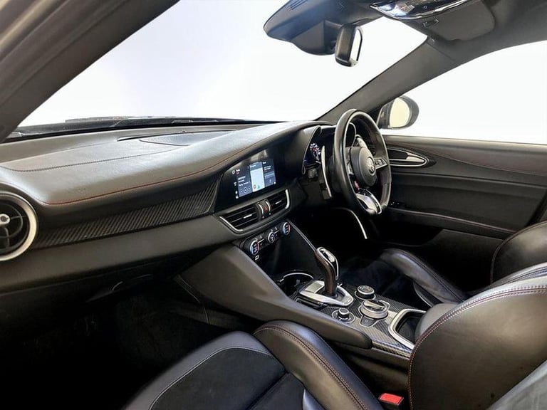 2020 Alfa Romeo Giulia 2.9 V6 Bi-Turbo Quadrifoglio Auto Euro 6 (s/s) 4dr Automatic Saloon Petrol...