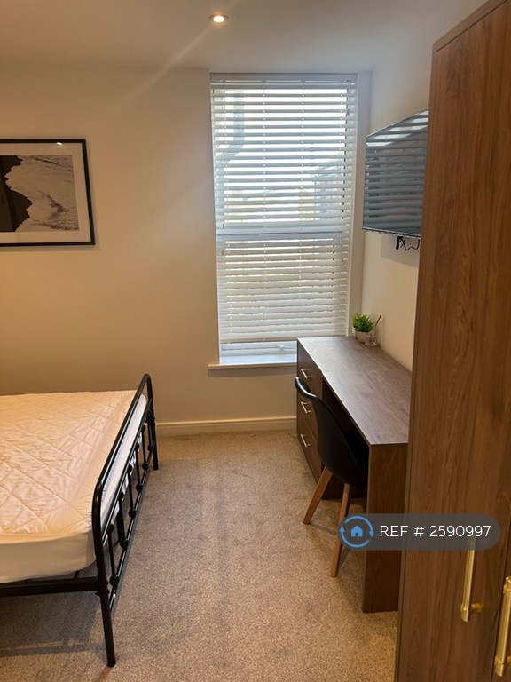 1 bedroom in Gladys Avenue, Portsmouth, PO2 (#2590997)