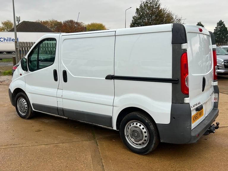 2010 Vauxhall Vivaro 2.0 2700 CDTi Panel Van 4dr Diesel Manual FWD L1 (215 g/km, 113 bhp) Panel V...