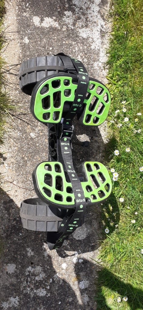 Double kayak, paddles and C-Tug