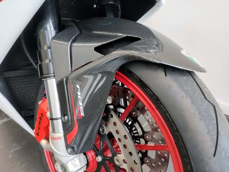 2015 MV Agusta F4 1000 White 1,135 Miles | £256 Dep & £256 pcm 7.9% APR