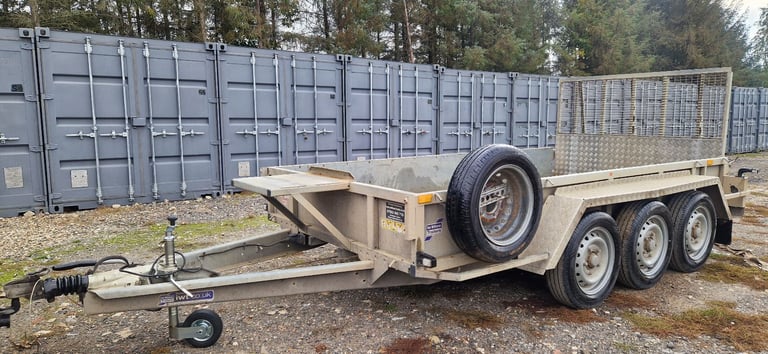 IFOR WILLIAMS PLANT TRAILER DIGGER DUMPER ROLLER MACHINE TRI AXLE GP126 BUILDER TRI AXLE