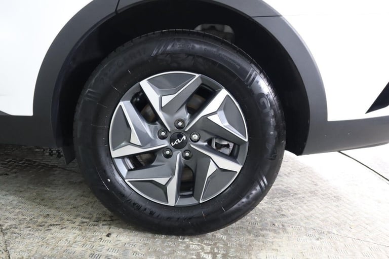 2022 Kia Sorento 1.6 h T-GDi 2 Auto AWD Euro 6 (s/s) 5dr ESTATE PETROL/ELECTRIC Automatic