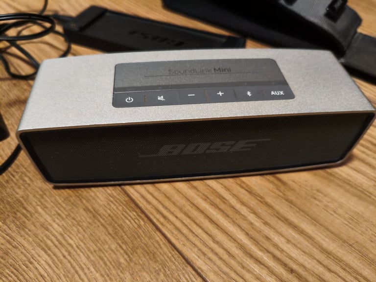 BOSE Bluetooth speaker 