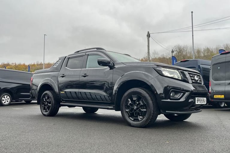 2019 Nissan Navara Double Cab Pick Up N-Guard 2.3dCi 190 TT 4WD Auto PICK UP DIESEL Automatic