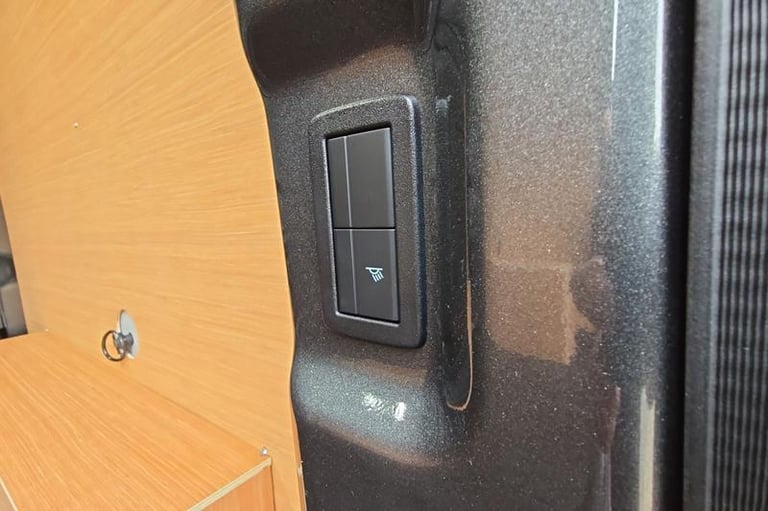 2025 Ford Transit Custom 2.5 PHEV 232ps H1 Double Cab Van Limited Auto PANEL VAN PETROL/ELECTRIC ...