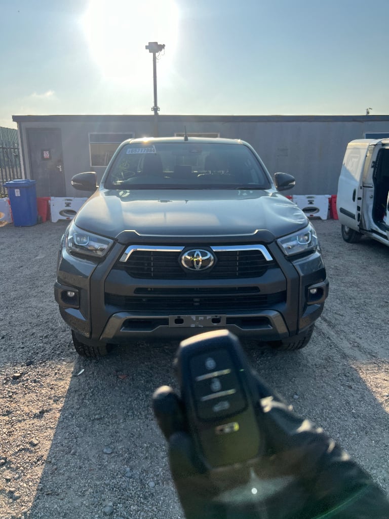 Car key replacement programming locksmith 