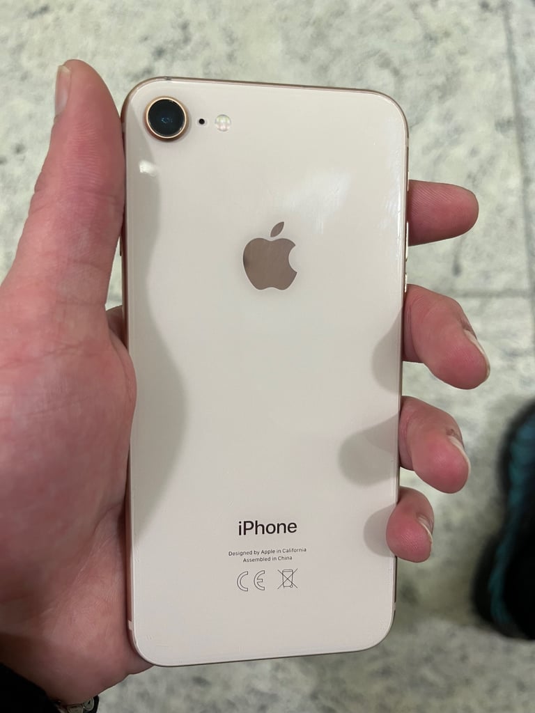 image for IPHONE SE ROSE GOLD 2020 for sale 